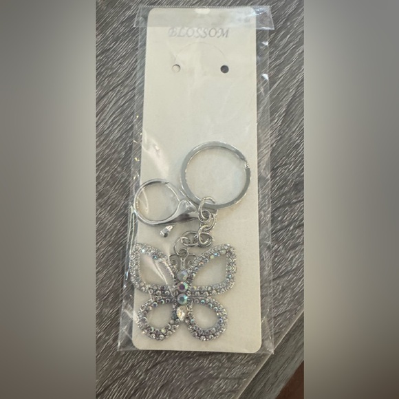 Elegant Silver Butterfly Bag Charm - Picture 1 of 1